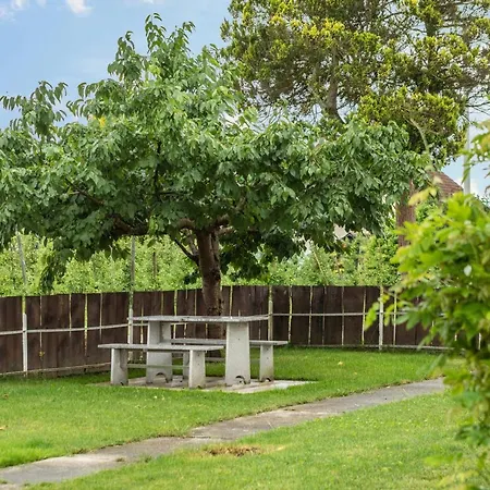 Ellenweiler Bis 15 P Apartment