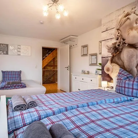 Ellenweiler Bis 15 P Friedrichshafen