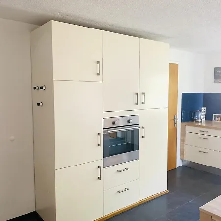 Apartment Ellenweiler Bis 15 P *