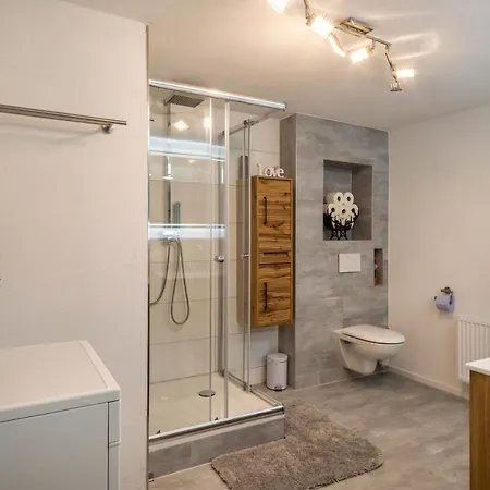 Ellenweiler Bis 15 P Apartment